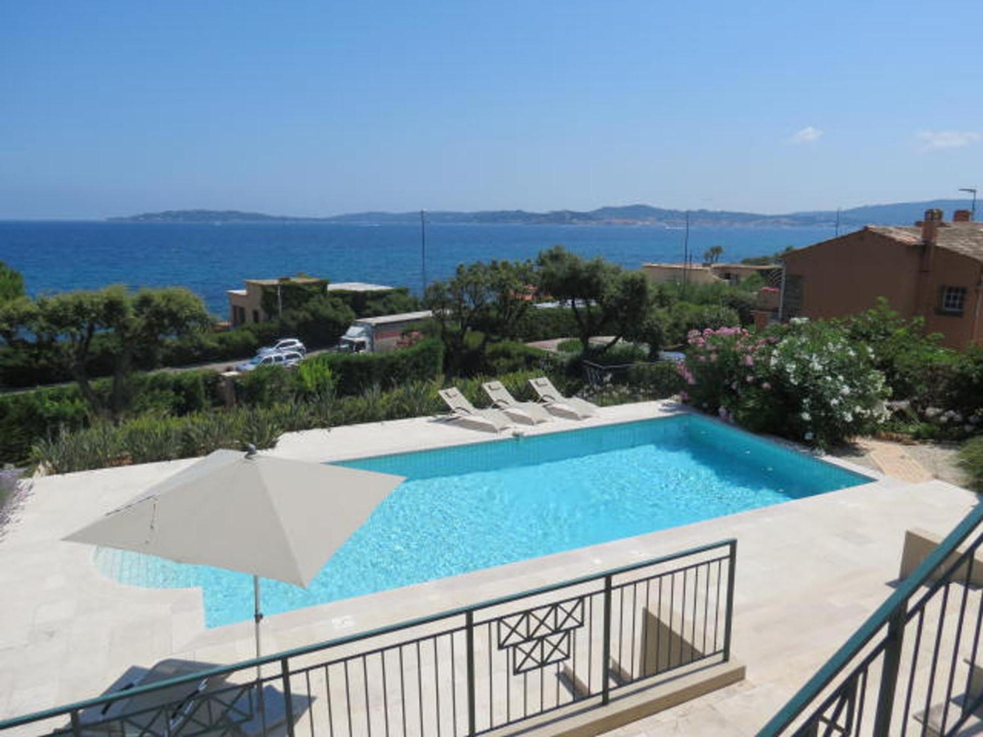 Villa 5 Pieces + T2, Piscine, Clim, Bord De Mer, 10-12 Pers - Fr-1-780-3 Sainte-Maxime Exterior photo